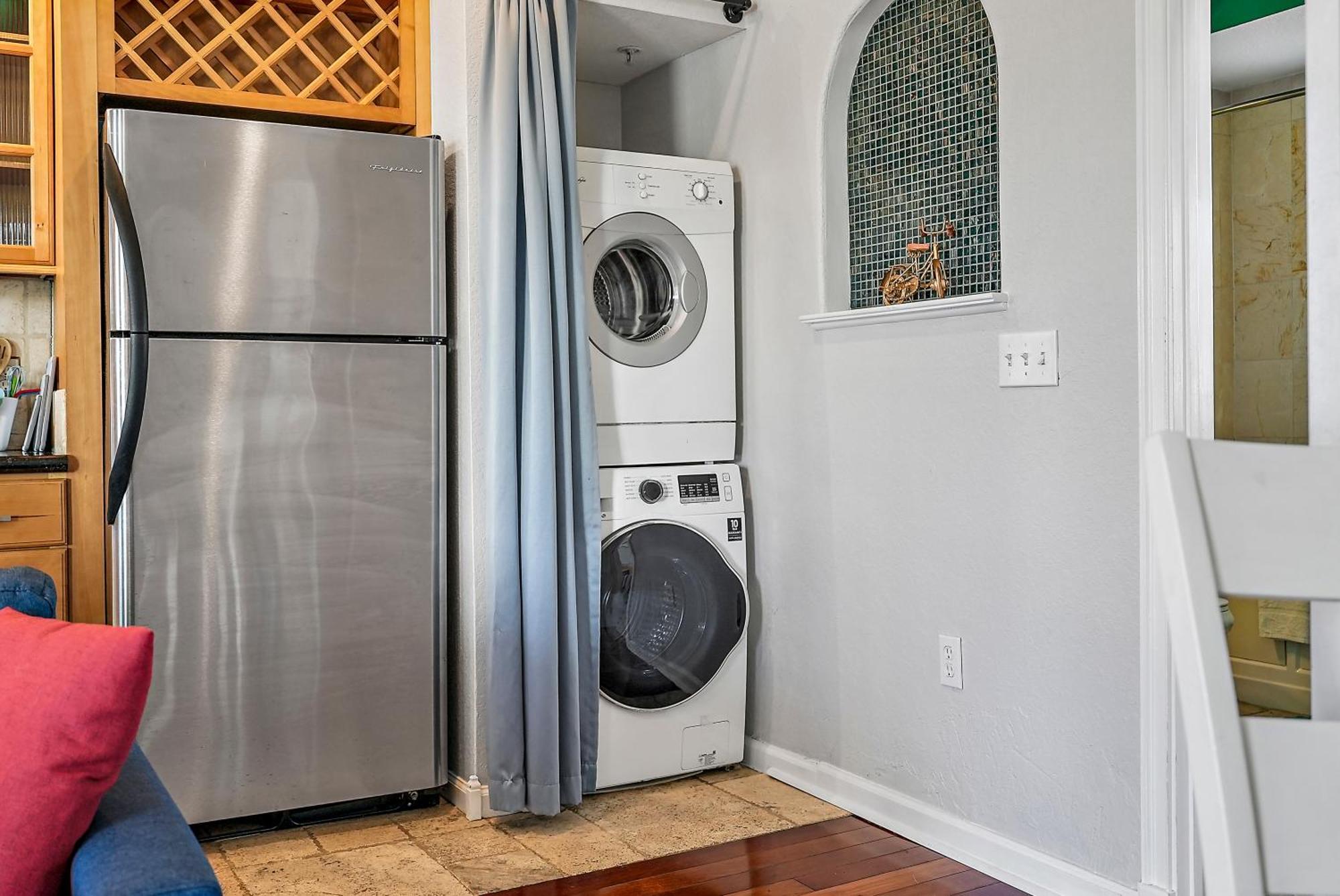 Itz A Vibe - 1 Bedroom Studio In The Heart Of Dtsp Sankt Petersburg Zewnętrze zdjęcie